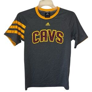 Adidas Cleveland Caveliers Cavs Tee Shirt Gray Crew Neck Lightweight Size Small